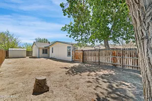 812 Scott Dr, Fernley, NV 89408 - Photo 22