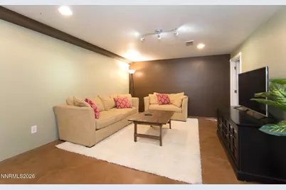 1025 Locust Street, Reno, NV 89502 - Photo 10