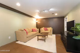 1025 Locust St, Reno, NV 89502 - Photo 10