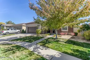 10562 Thistle Berry Ct, Reno, NV 89521 - Photo 44