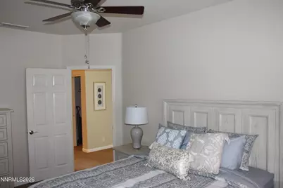 900 S South Meadows Parkway #APT 2122, Reno, NV 89521 - Photo 2