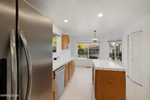 984 Hilltop Dr, Carson City, NV 89705 - Photo 6