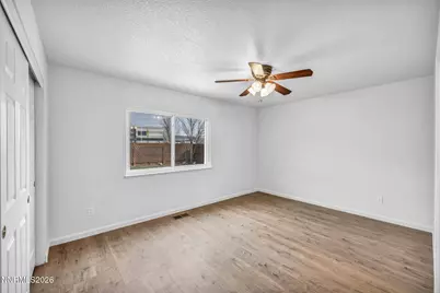 17725 Live Oak Court, Reno, NV 89508 - Photo 32