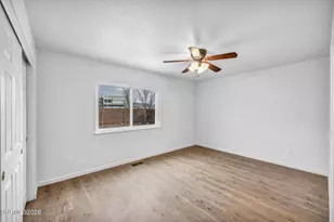 17725 Live Oak Ct, Reno, NV 89508 - Photo 32