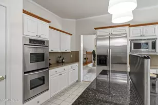 2295 Manzanita Ln, Reno, NV 89509 - Photo 20