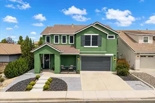 7215 Foxwood Ln, Sparks, NV 89436 - Photo 2