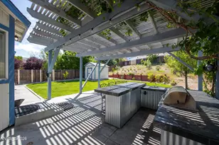 8430 Seal Beach Dr, Reno, NV 89506 - Photo 10