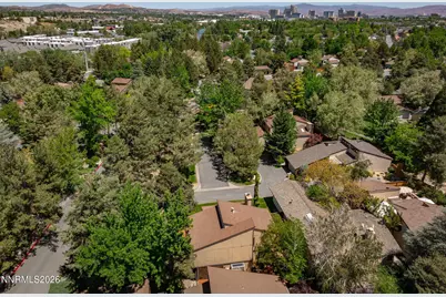 430 W Riverview Circle, Reno, NV 89509 - Photo 40