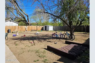 921 Oxford Avenue, Sparks, NV 89431 - Photo 10
