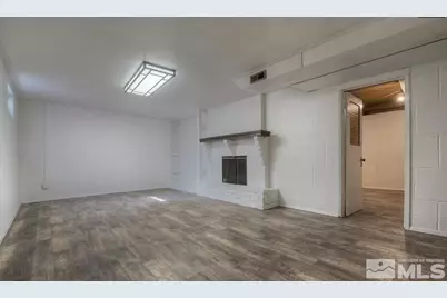965 Grandview Avenue, Reno, NV 89503 - Photo 6
