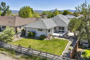 1764 Mahogany Cir, Minden, NV 89423 - Photo 30