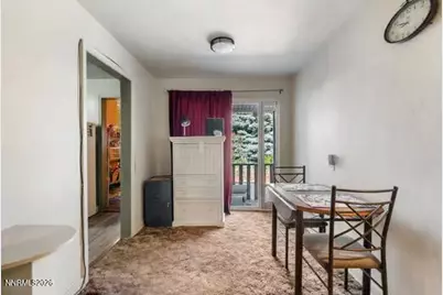 645 Stanford Way, Sparks, NV 89431 - Photo 10
