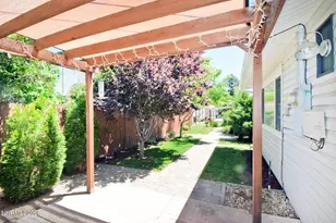 1014 W Winnie Ln, Carson City, NV 89703 - Photo 28