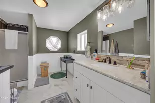 215 Britton Ln, Sun Valley, NV 89433 - Photo 16