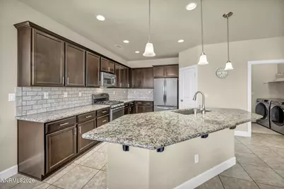 6788 Fabric Drive, Sparks, NV 89436 - Photo 10