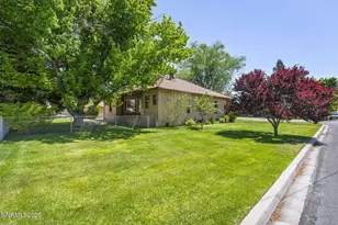 1604 Sixth St, Minden, NV 89423 - Photo 4