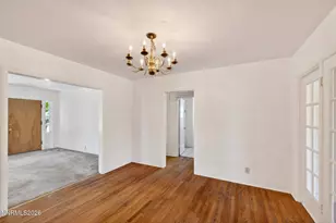 17 Sunnyside Dr, Reno, NV 89503 - Photo 10