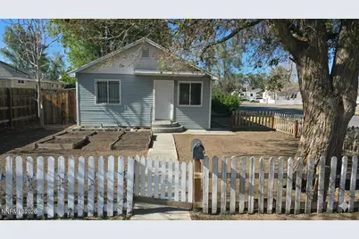 32 E Bridge Street, Yerington, NV 89447 - Photo 1