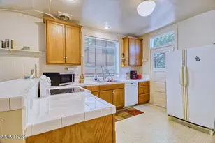 411 E 7th St, Reno, NV 89512 - Photo 18