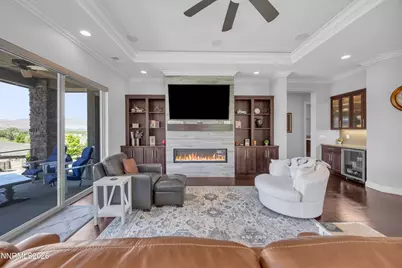 2183 Canterbury Lane, Carson City, NV 89703 - Photo 8