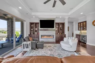 2183 Canterbury Ln, Carson City, NV 89703 - Photo 8
