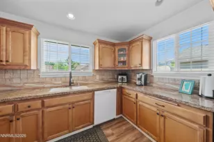 693 Lassen Way, Gardnerville, NV 89460 - Photo 8