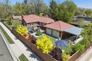 210 Bret Harte Ave, Reno, NV 89509 - Photo 2