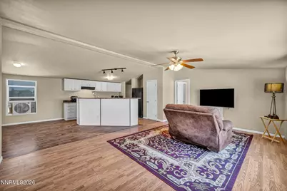 5180 Miwok Drive, Silver Springs, NV 89429 - Photo 10