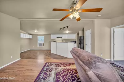 5180 Miwok Drive, Silver Springs, NV 89429 - Photo 8