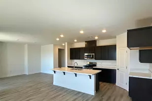 3453 Payton Wy, Fernley, NV 89408 - Photo 2