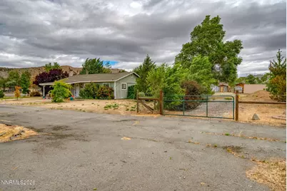 11577 Deodar Way, Reno, NV 89506 - Photo 8