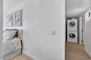 255 N Sierra St, Reno, NV 89501 - Photo 20