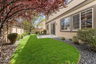 10825 Pebble Hill Dr, Reno, NV 89521 - Photo 34