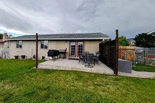 3561 Opalite Ct, Indian Hills, NV 89705 - Photo 6
