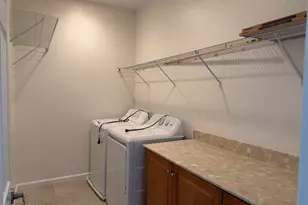 10890 Oakhaven Dr, Reno, NV 89521 - Photo 16