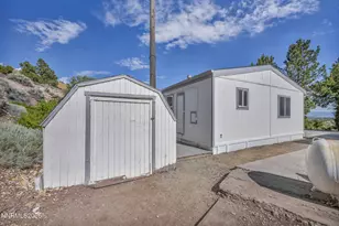 435 Cloutier Ln, Sun Valley, NV 89433 - Photo 12