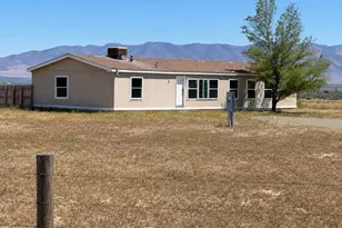4480 Mountain View Dr, Winnemucca, NV 89445 - Photo 2
