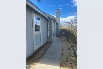5875 Walnut Creek Road, Reno, NV 89523 - Photo 2