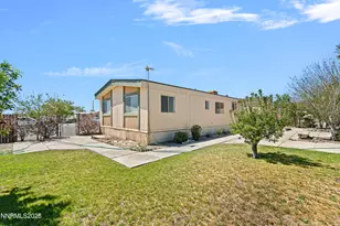 1790 Pueblo St, Silver Springs, NV 89429 - Photo 26