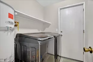 1279 Junction Dr, Sparks, NV 89434 - Photo 22