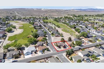 967 Julia Lane, Fernley, NV 89408 - Photo 6