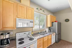 408 Sierra Leaf Cir, Reno, NV 89511 - Photo 40