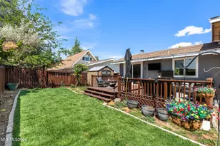 1245 Kirston St, Reno, NV 89503 - Photo 28