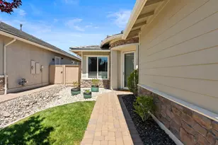 2151 Nasrullah Ln, Reno, NV 89521 - Photo 4