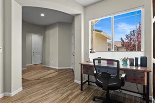 2151 Nasrullah Ln, Reno, NV 89521 - Photo 8