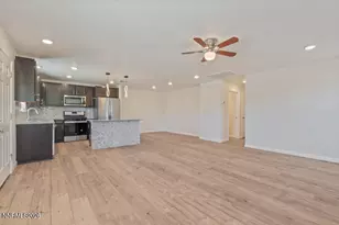 611 Yerington Dr, Reno, NV 89506 - Photo 4