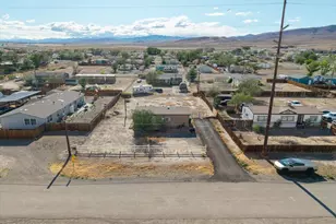 2585 Rawhide St, Silver Springs, NV 89429 - Photo 34