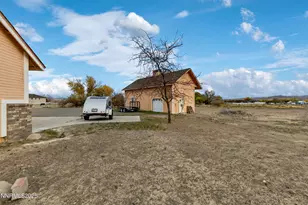 955 Carol Way, Fernley, NV 89408 - Photo 30