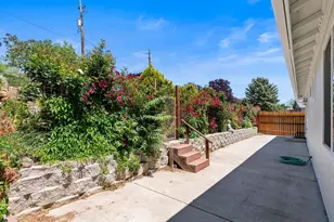 695 Kane Ct, Reno, NV 89512 - Photo 42