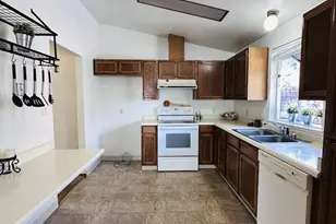 1182 Blue Lakes Rd, Reno, NV 89523 - Photo 8